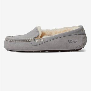 UGG Women's Ansley Moccasin Sueded Slipper